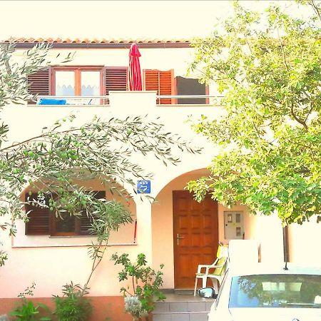 Apartmani Mia Ližnjan Exteriér fotografie