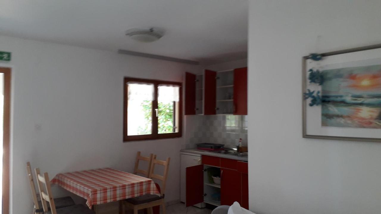 Apartmani Mia Ližnjan Exteriér fotografie
