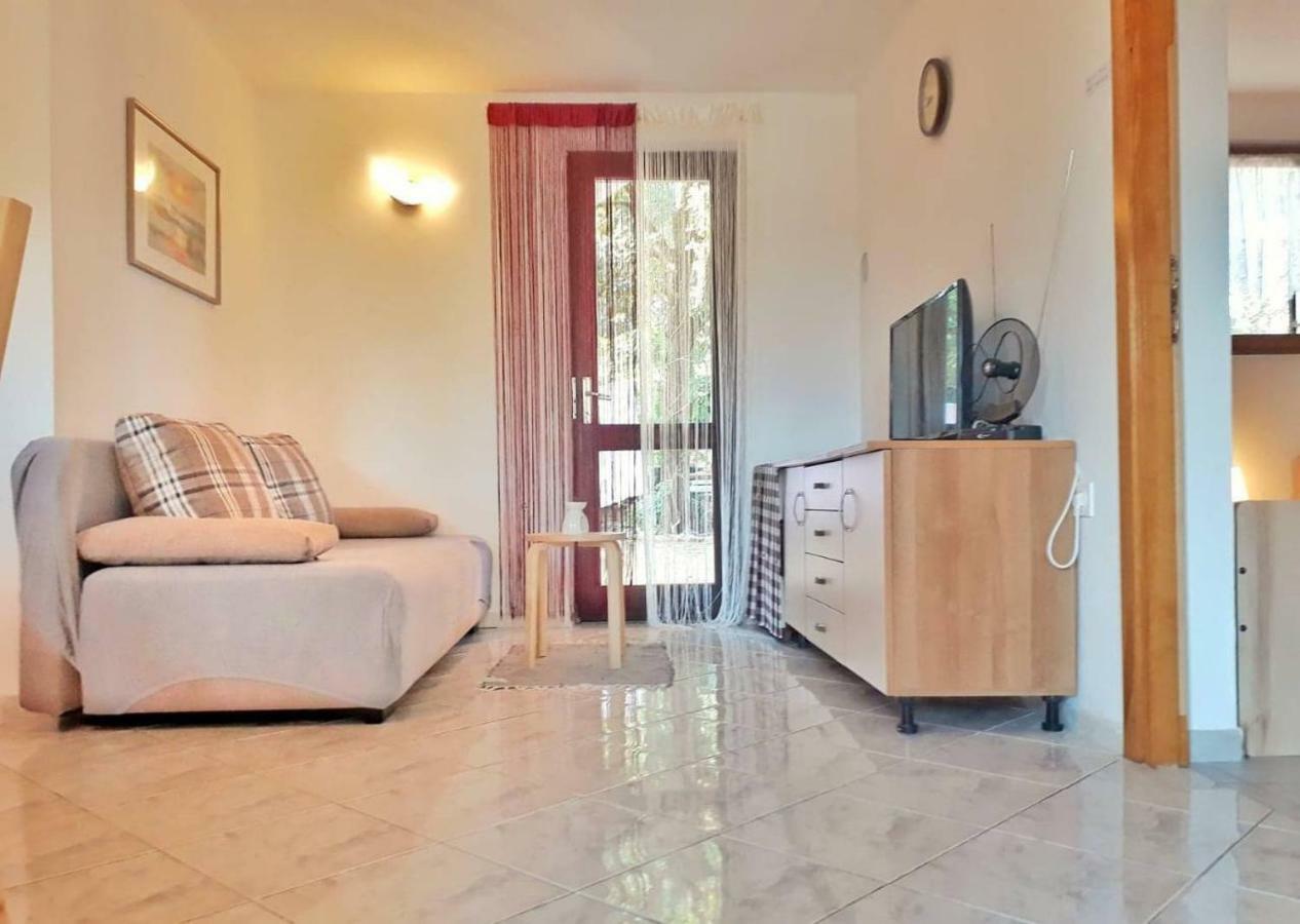 Apartmani Mia Ližnjan Exteriér fotografie