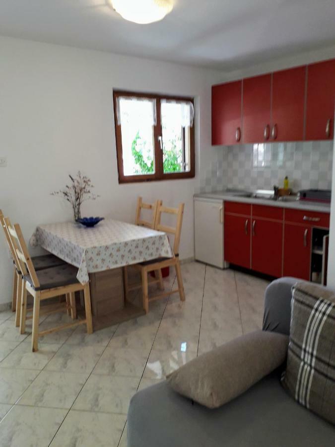 Apartmani Mia Ližnjan Exteriér fotografie
